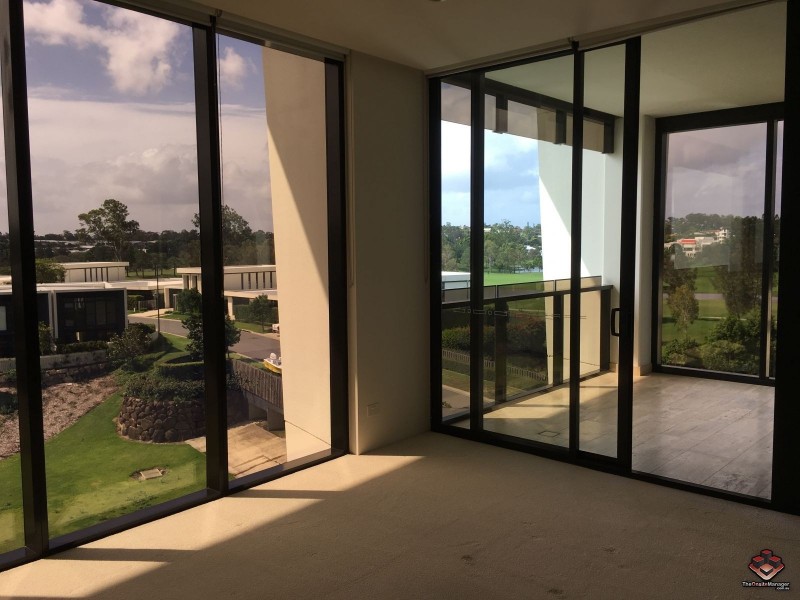 1 Marina Drive, Benowa QLD 4217