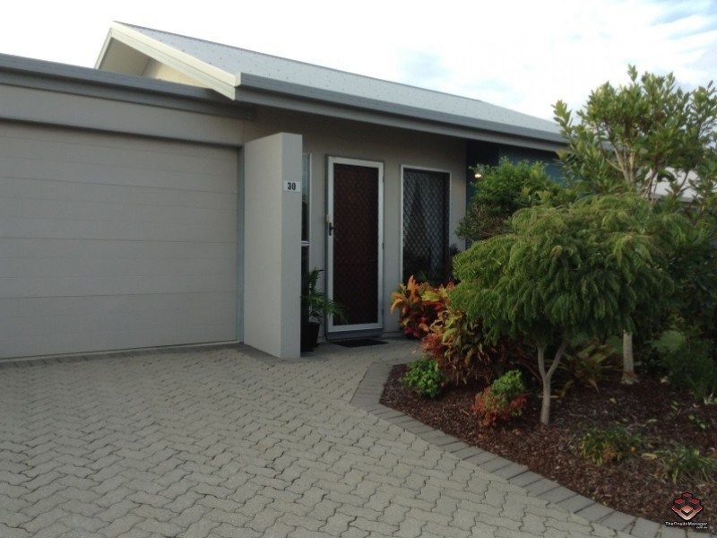 2 Grand Parade, Parrearra QLD 4575