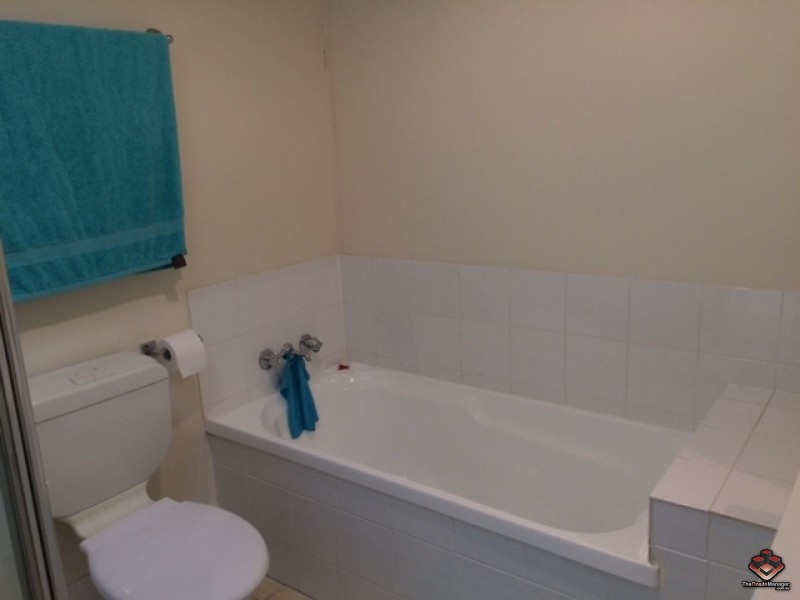 44 McLaren Road, Nerang QLD 4211