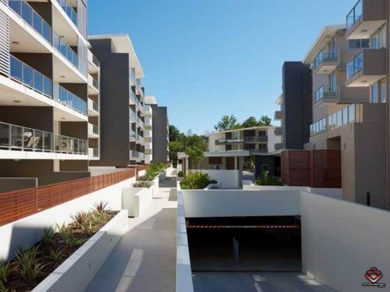 24 Allwood Street, Indooroopilly QLD 4068