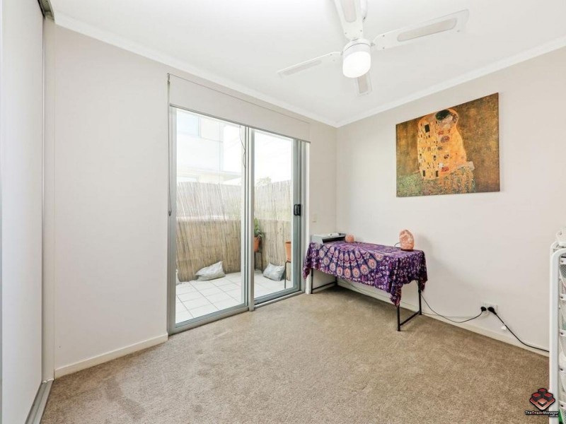 24 Allwood Street, Indooroopilly QLD 4068