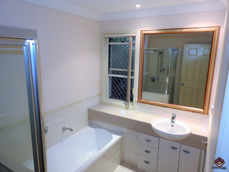 433 Brisbane Road, Coombabah QLD 4216