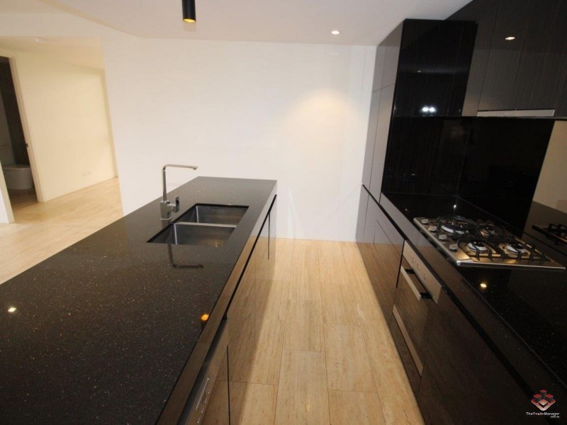 1 Marina Drive, Benowa QLD 4217