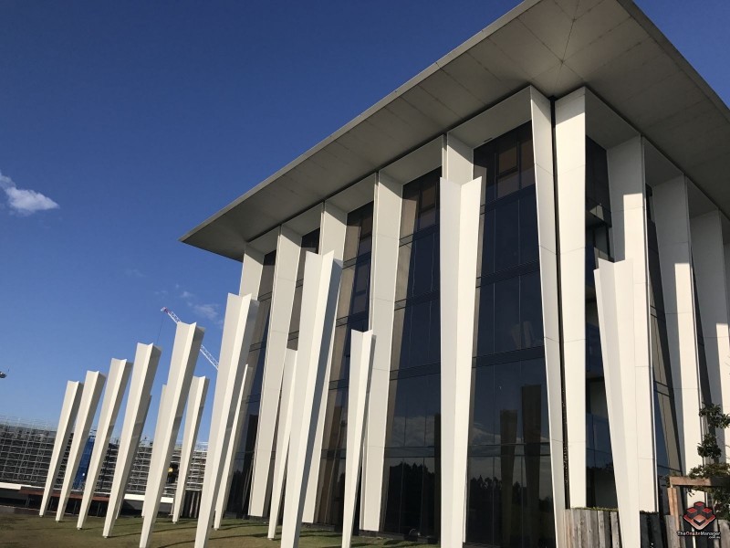 1 Marina Drive, Benowa QLD 4217