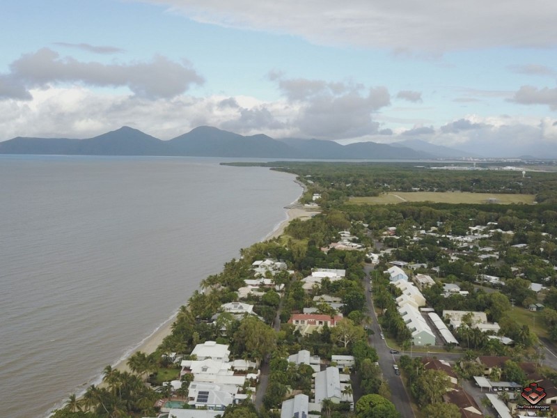 129 Oleander Street, Holloways Beach QLD 4878