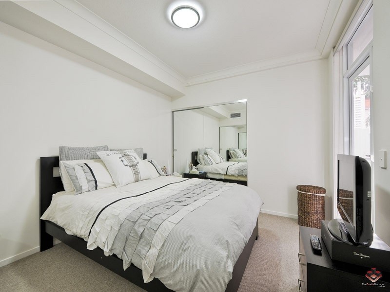 21 Dixon Street, New Farm QLD 4005