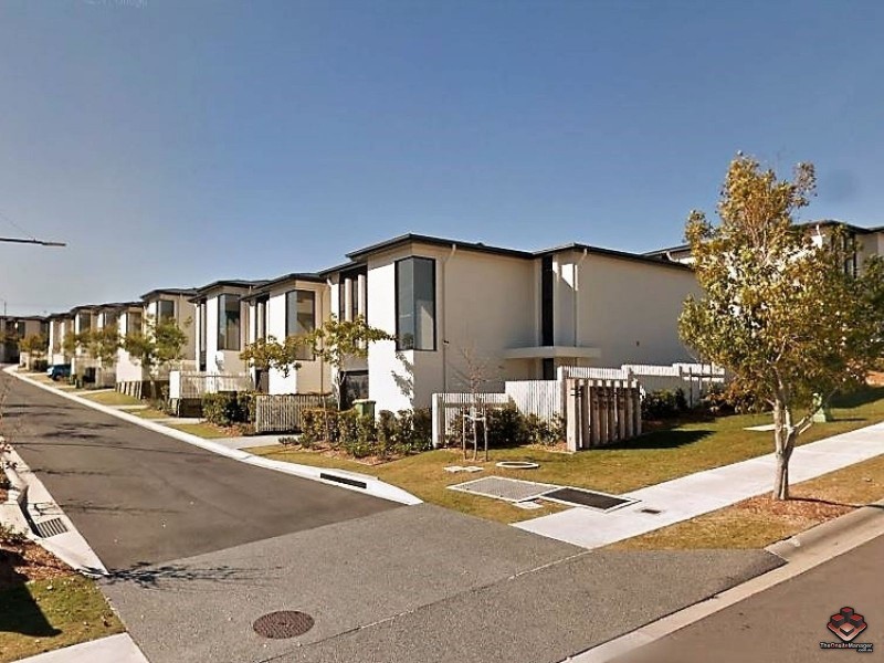 14 Norris Street, Pacific Pines QLD 4211