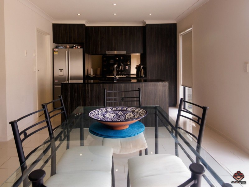 14 Norris Street, Pacific Pines QLD 4211