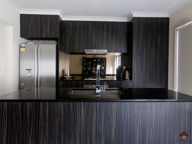 14 Norris Street, Pacific Pines QLD 4211