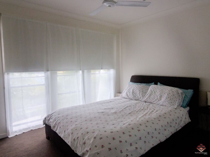 14 Norris Street, Pacific Pines QLD 4211