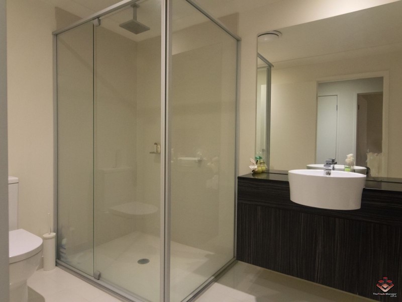 14 Norris Street, Pacific Pines QLD 4211