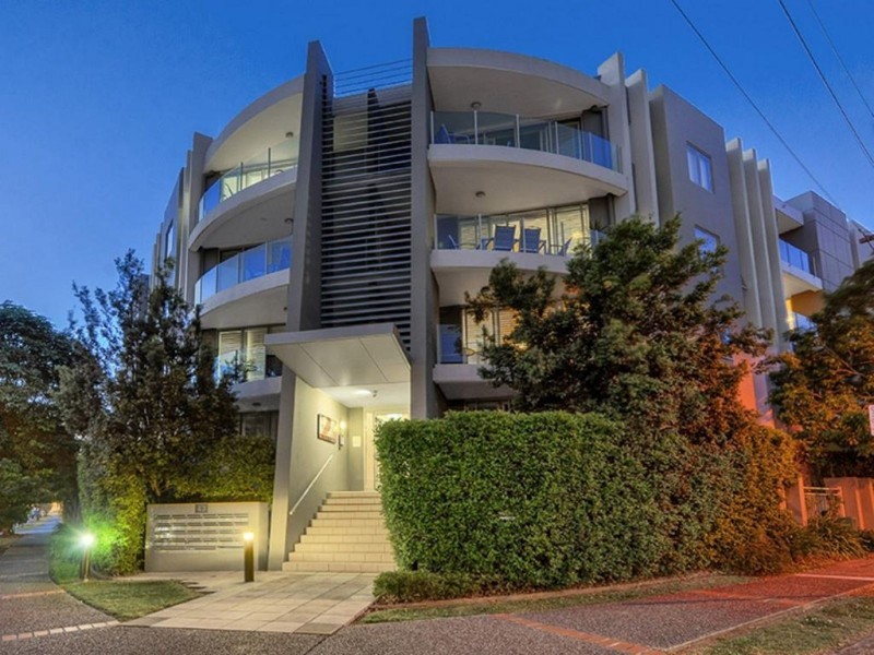 42 Newstead Terrace, Newstead QLD 4006