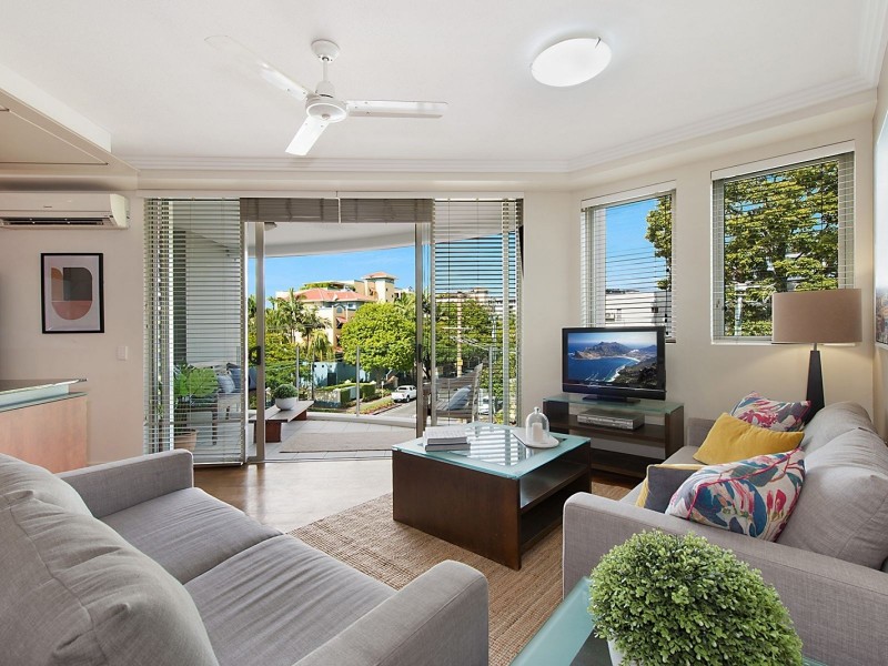 42 Newstead Terrace, Newstead QLD 4006