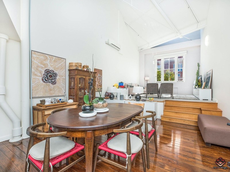 64 Macquarie Street, Teneriffe QLD 4005