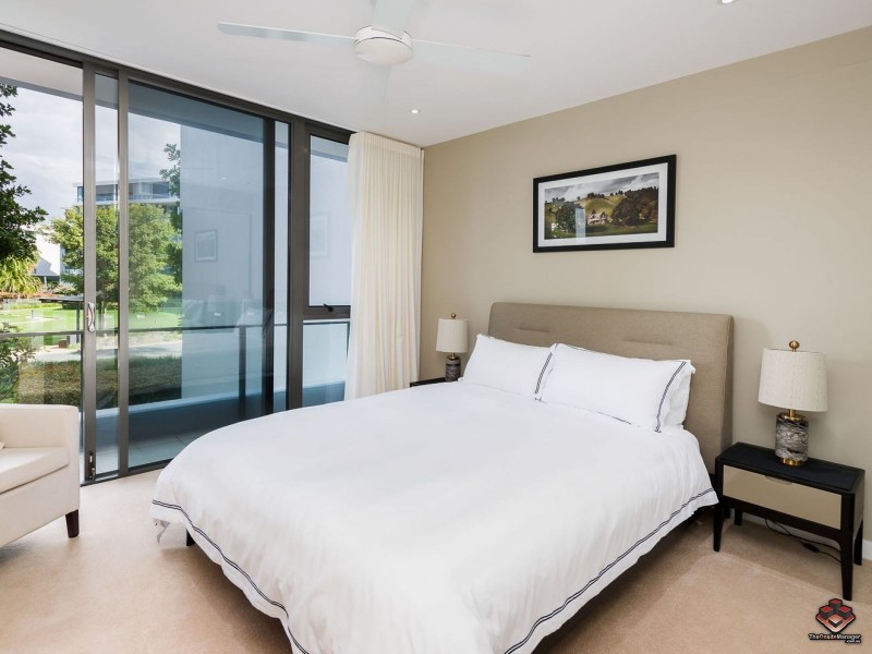 7203/323 Bayview Street, Hollywell QLD 4216