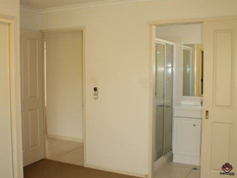 Eli Waters QLD 4655