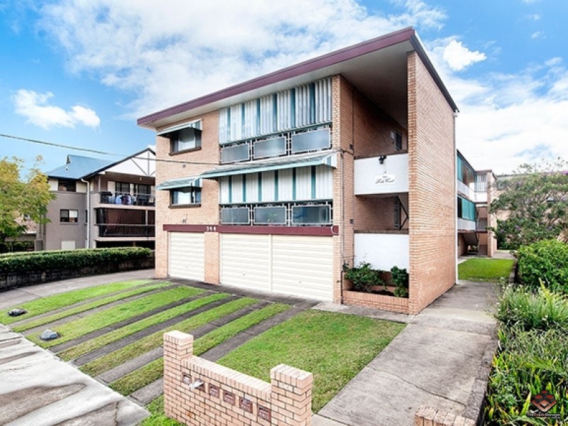 344 Cornwall Street, Greenslopes QLD 4120