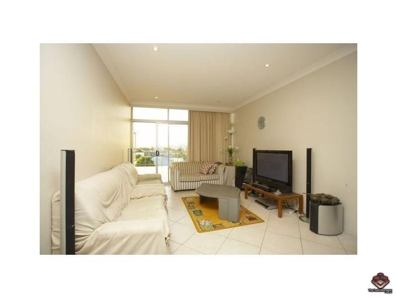 8 Ridge Street, Greenslopes QLD 4120