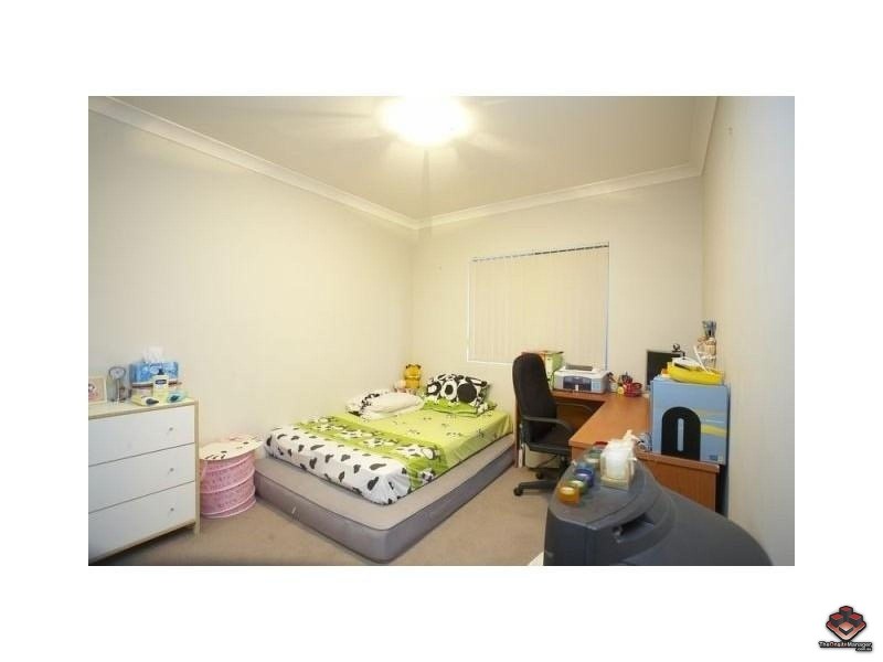 8 Ridge Street, Greenslopes QLD 4120