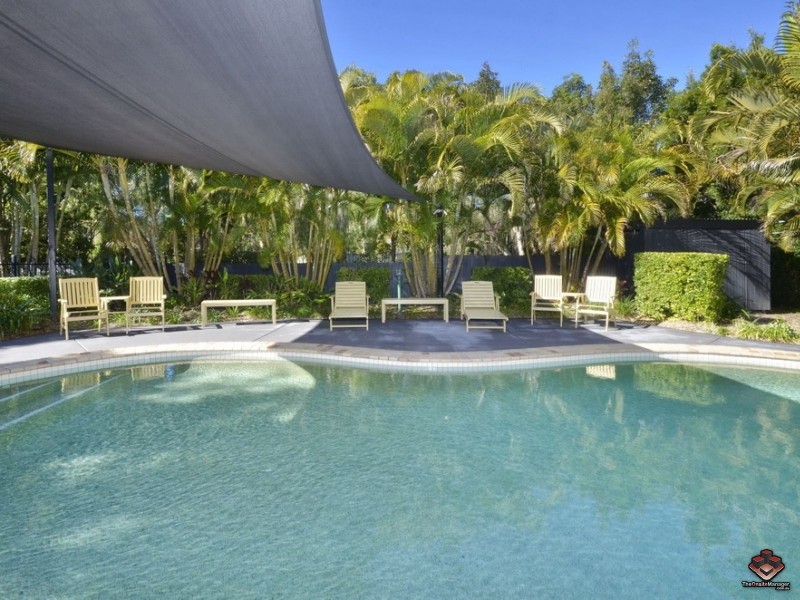 Seventeen Mile Rocks QLD 4073