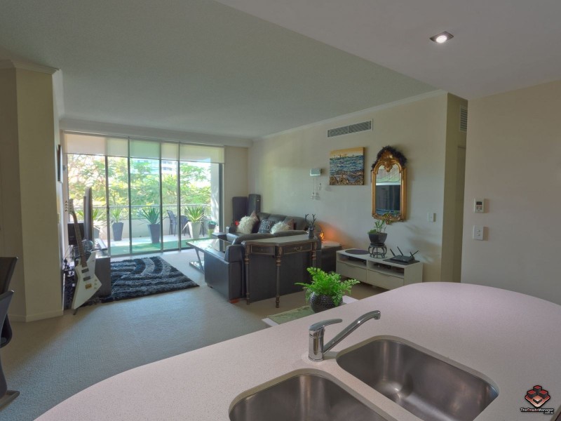 A11/20-28 Bayview Street, Runaway Bay QLD 4216
