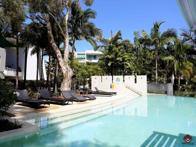 A11/20-28 Bayview Street, Runaway Bay QLD 4216