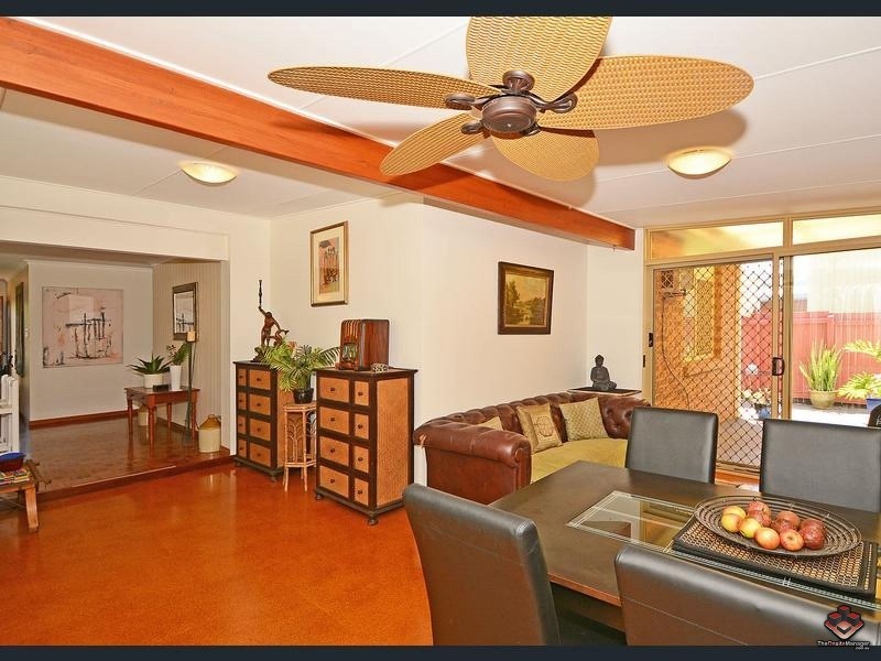 Urangan QLD 4655