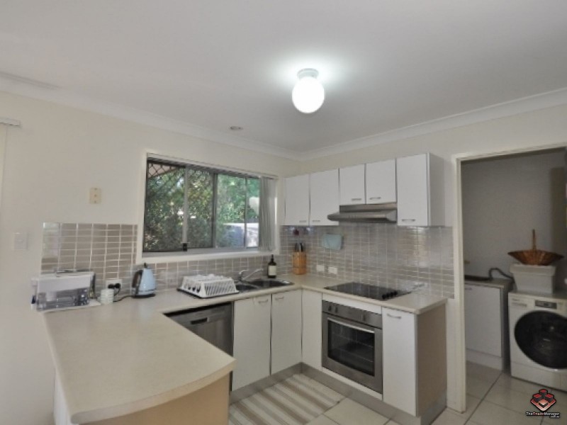 130 Jutland Street, Oxley QLD 4075