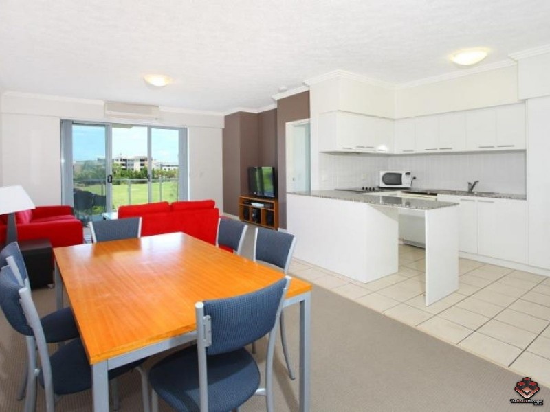 98 University Drive, Varsity Lakes QLD 4227