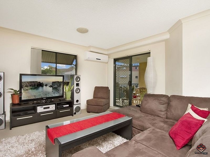 40 Palmer Street, Greenslopes QLD 4120