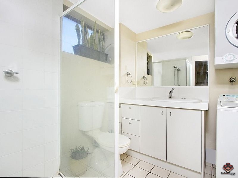 40 Palmer Street, Greenslopes QLD 4120