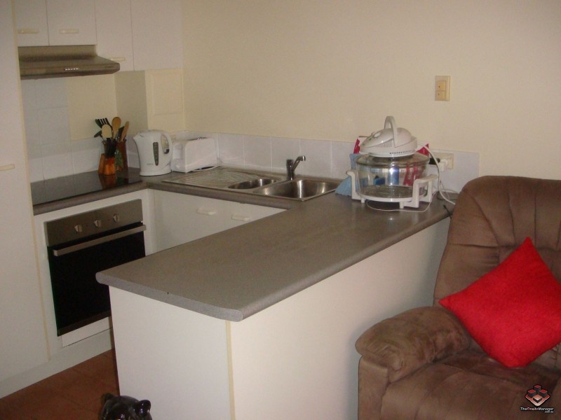 416 Marine Parade, Biggera Waters QLD 4216