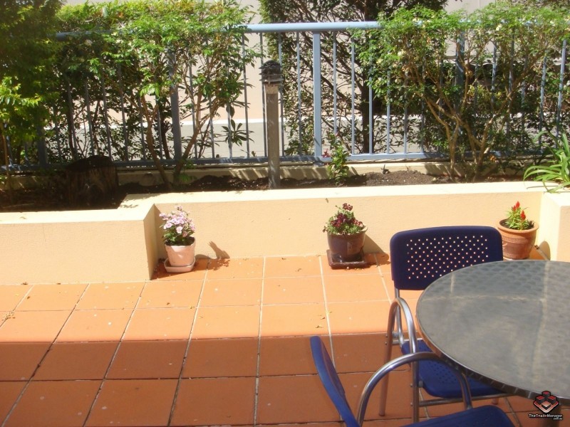 416 Marine Parade, Biggera Waters QLD 4216