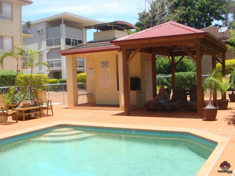 416 Marine Parade, Biggera Waters QLD 4216