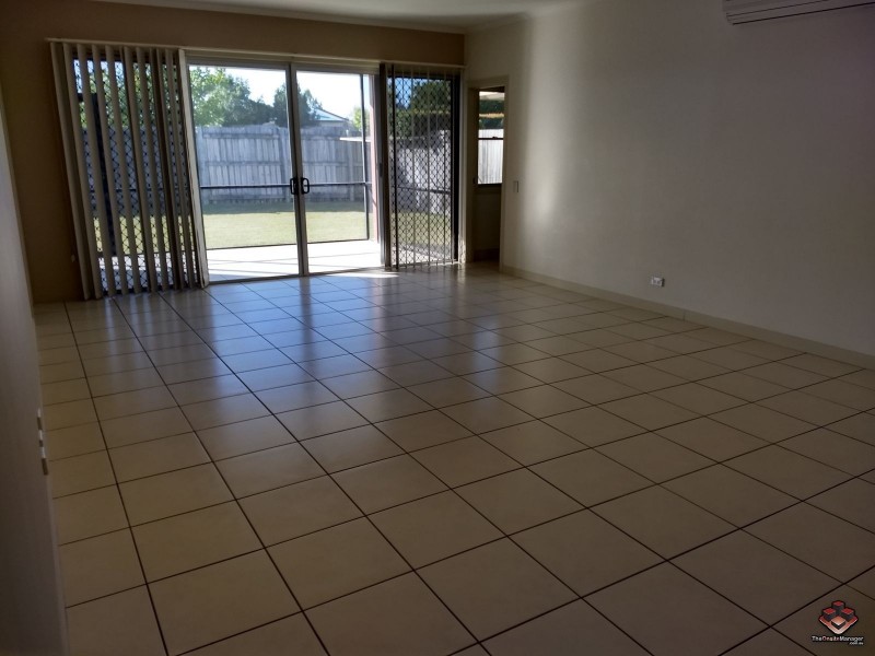 230 Pulgul Street, Urangan QLD 4655