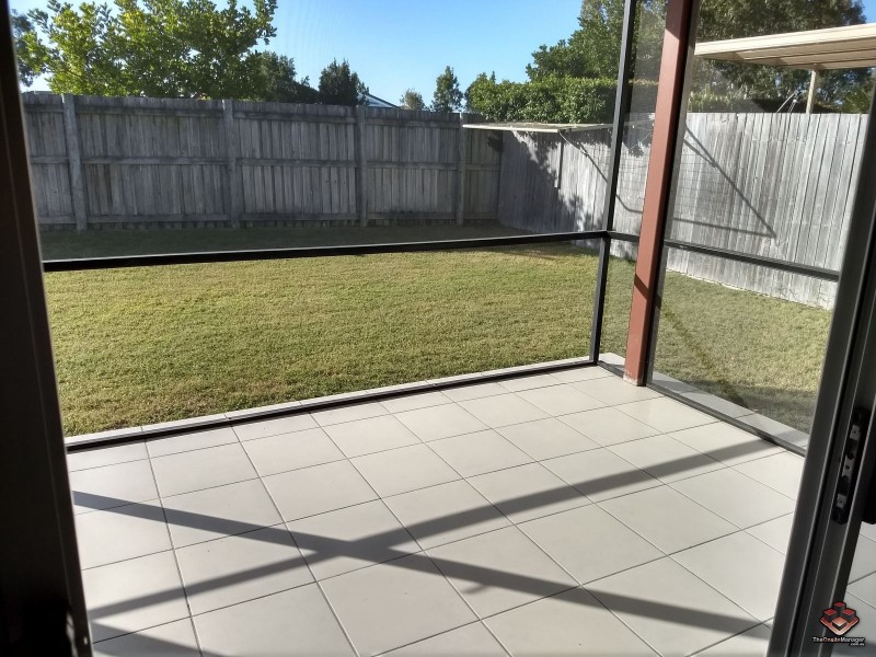 230 Pulgul Street, Urangan QLD 4655