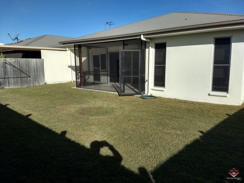 230 Pulgul Street, Urangan QLD 4655