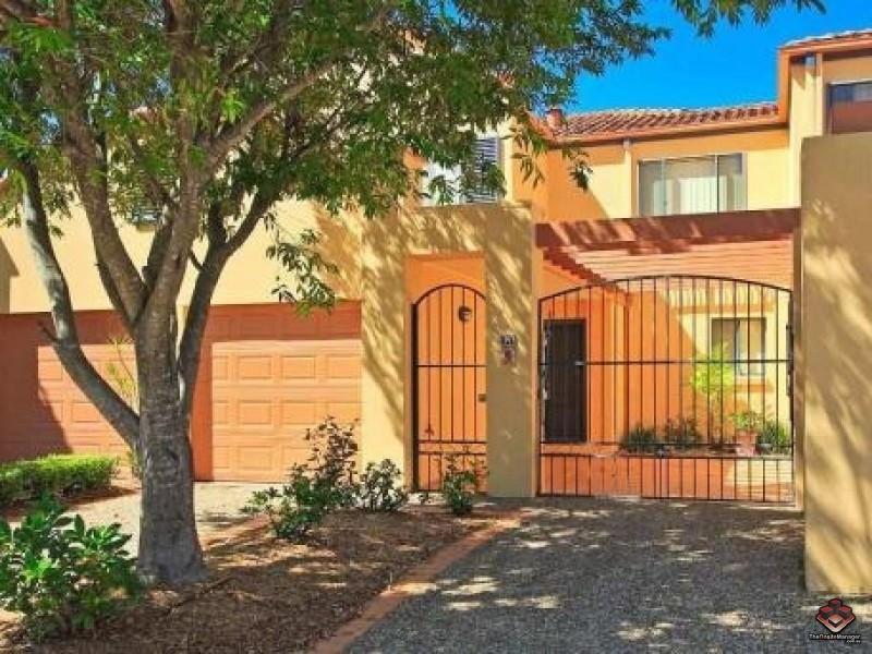 206 Cheltenham Drive, Robina QLD 4226