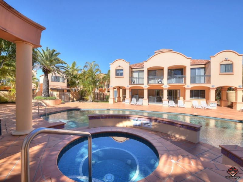 206 Cheltenham Drive, Robina QLD 4226