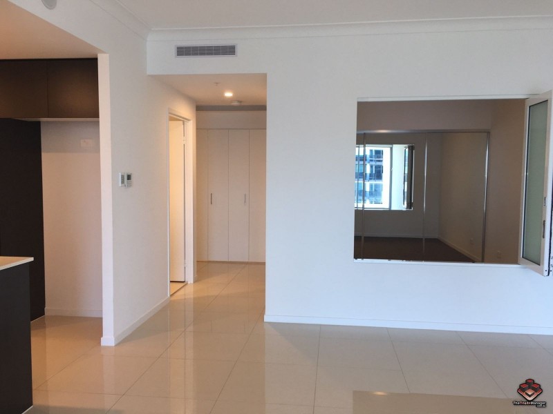 31 East Quay Drive, Biggera Waters QLD 4216