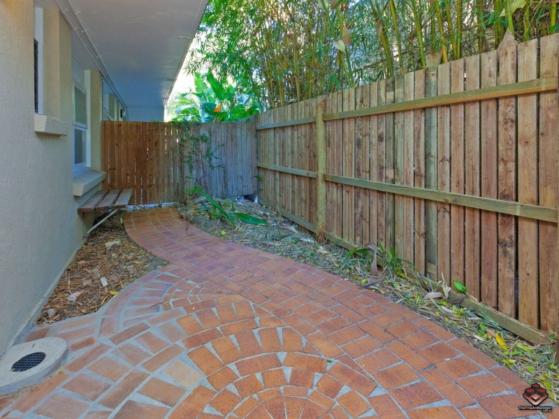 53 Winchester Street, Hamilton QLD 4007