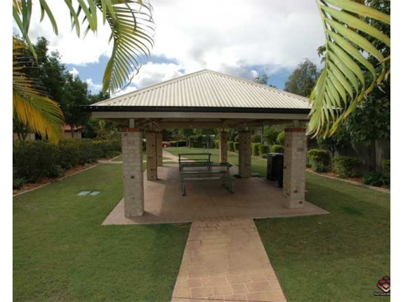 Seventeen Mile Rocks QLD 4073