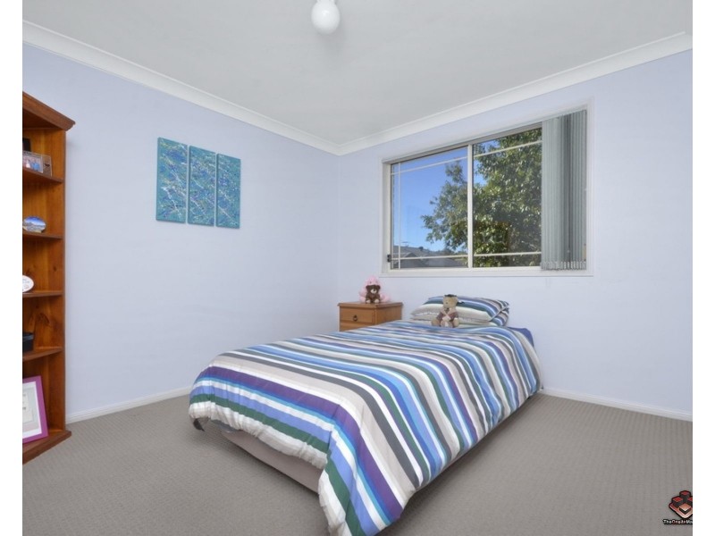 Seventeen Mile Rocks QLD 4073