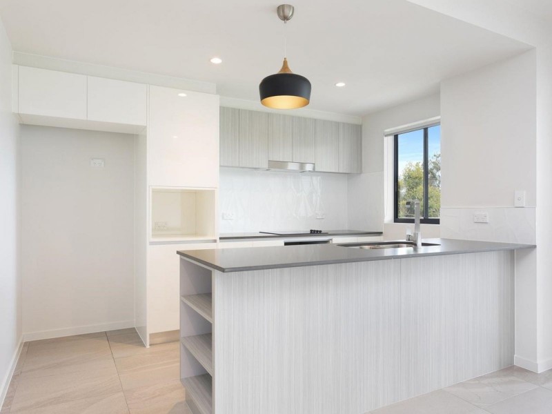 2/3 Osborne Road, Mitchelton QLD 4053