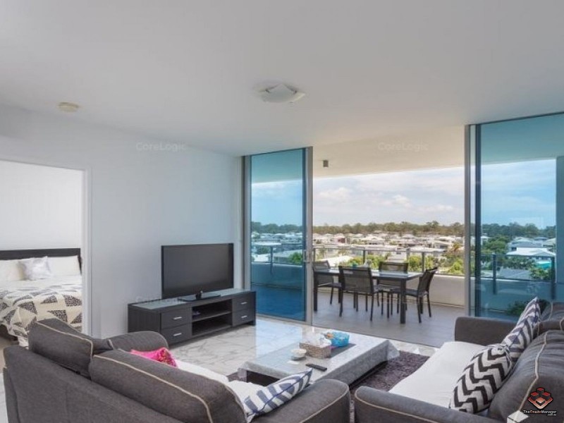 3 Compass Drive, Biggera Waters QLD 4216