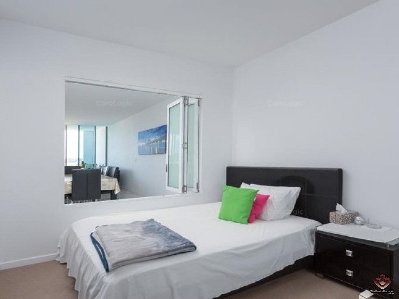 3 Compass Drive, Biggera Waters QLD 4216