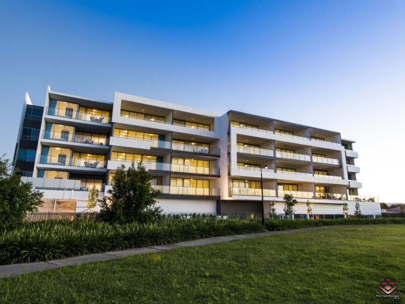 3 Compass Drive, Biggera Waters QLD 4216