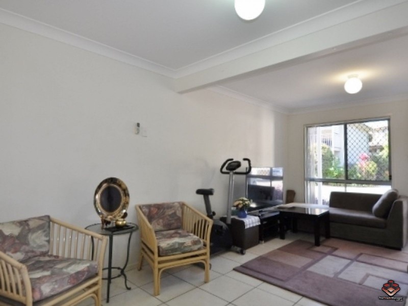 130 Jutland Street, Oxley QLD 4075