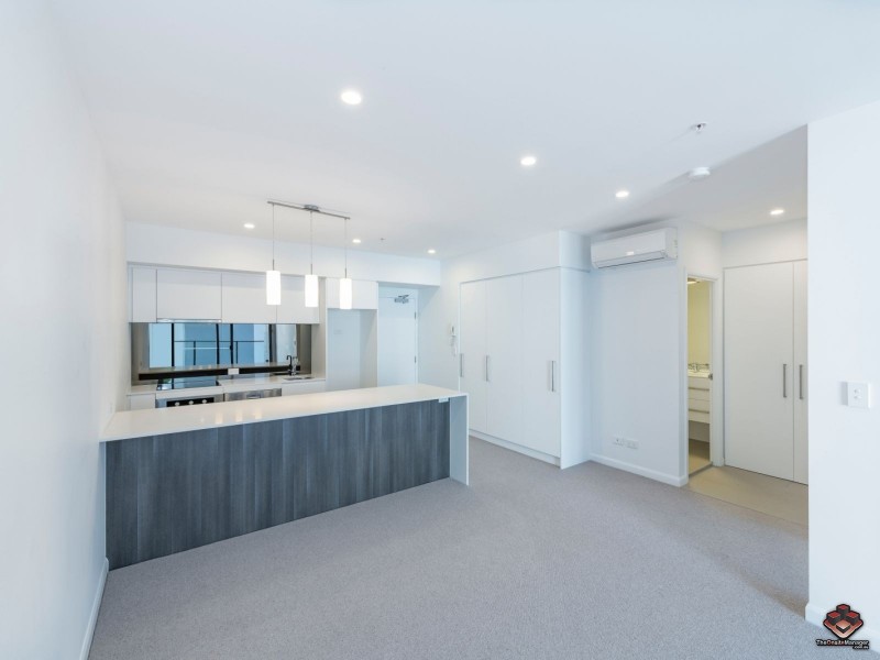 20511/300 Old Cleveland Road, Coorparoo QLD 4151