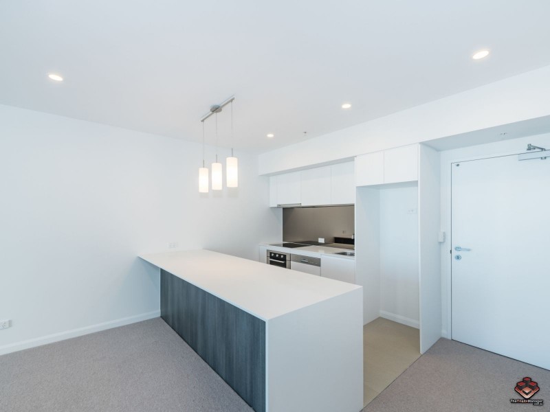 20511/300 Old Cleveland Road, Coorparoo QLD 4151